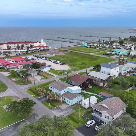 Beautiful Rockport Townhome - Walk To Aransas Bay! ภายนอก รูปภาพ