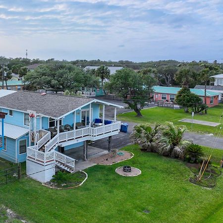 Beautiful Rockport Townhome - Walk To Aransas Bay! ภายนอก รูปภาพ