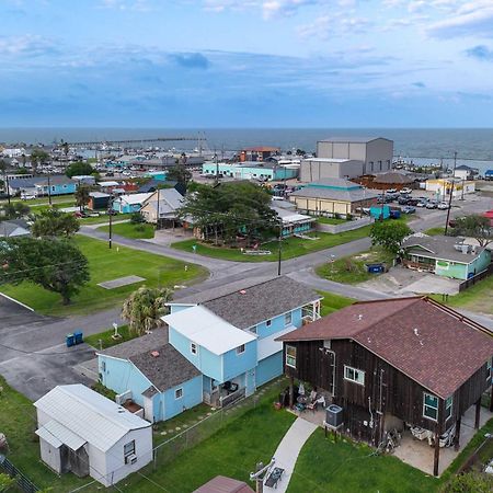 Beautiful Rockport Townhome - Walk To Aransas Bay! ภายนอก รูปภาพ