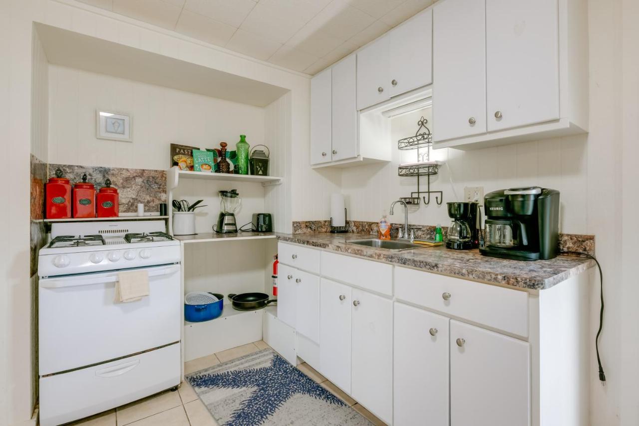 Beautiful Rockport Townhome - Walk To Aransas Bay! ภายนอก รูปภาพ
