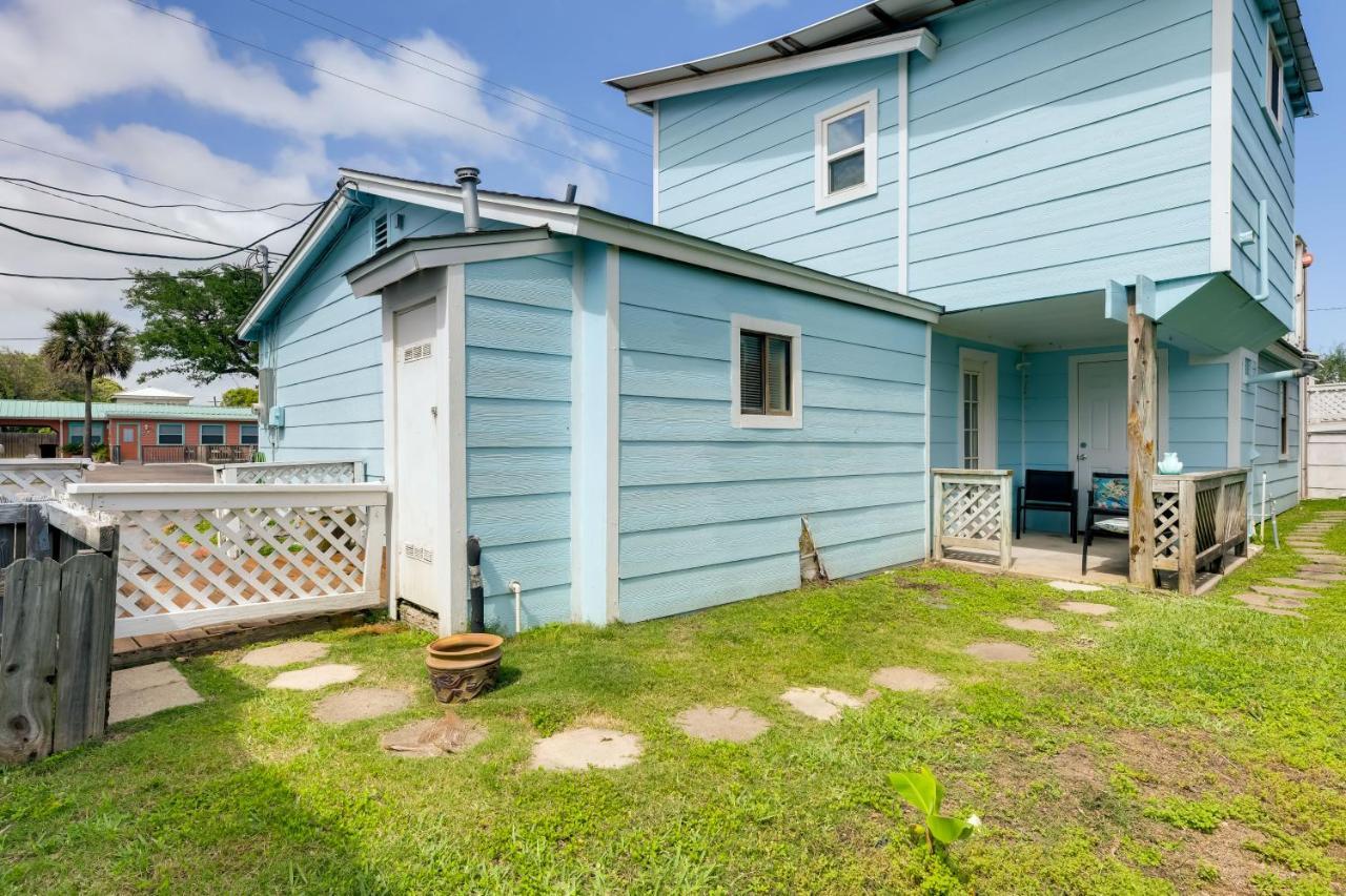 Beautiful Rockport Townhome - Walk To Aransas Bay! ภายนอก รูปภาพ