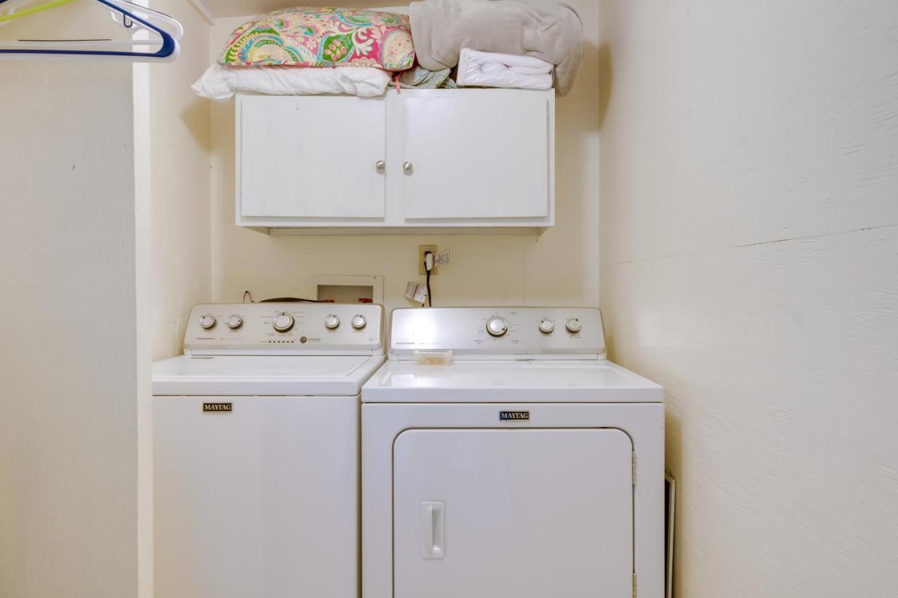 Beautiful Rockport Townhome - Walk To Aransas Bay! ภายนอก รูปภาพ