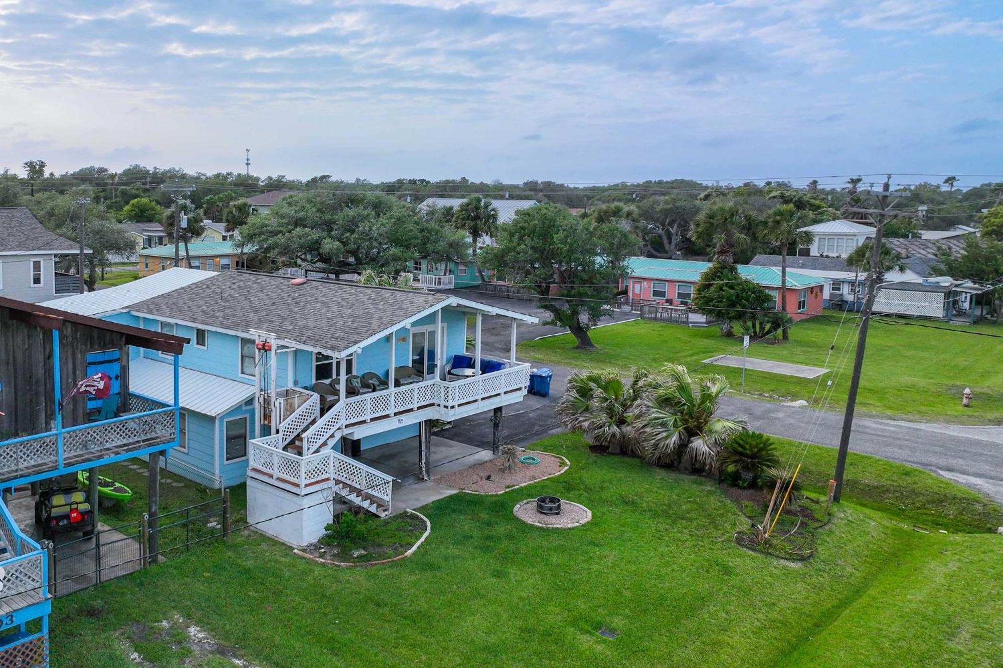 Beautiful Rockport Townhome - Walk To Aransas Bay! ภายนอก รูปภาพ